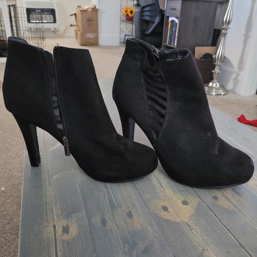 Black bootie heels
